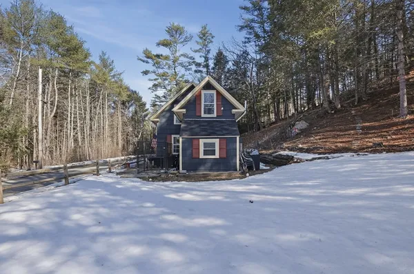 $250,000 | 44 Moss Brook Road, Orange, MA 01364