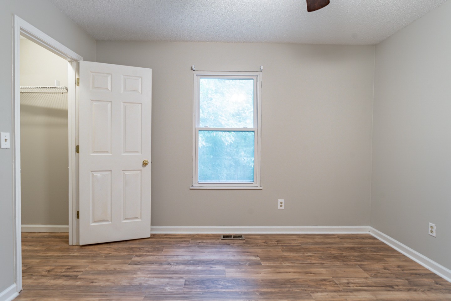 1226 Chapmansboro Road Chapmansboro, TN 37035 - Photo 23 of 26 Gallery Image 23