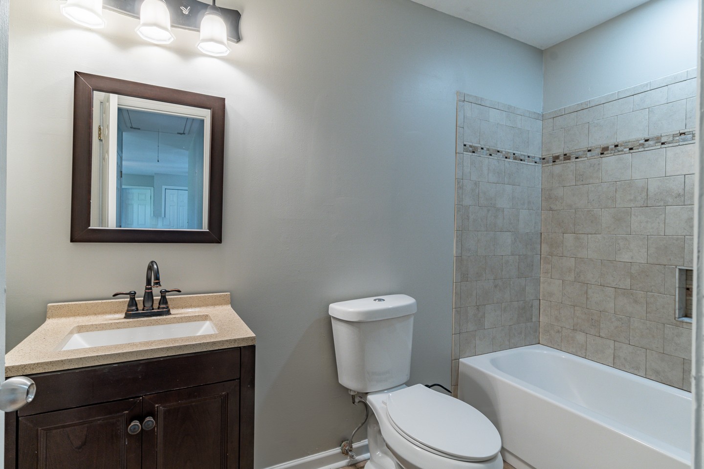 1226 Chapmansboro Road Chapmansboro, TN 37035 - Photo 6 of 26 Gallery Image 6