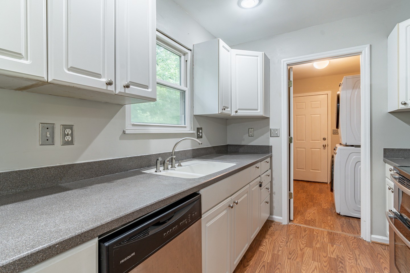 1226 Chapmansboro Road Chapmansboro, TN 37035 - Photo 8 of 26 Gallery Image 8