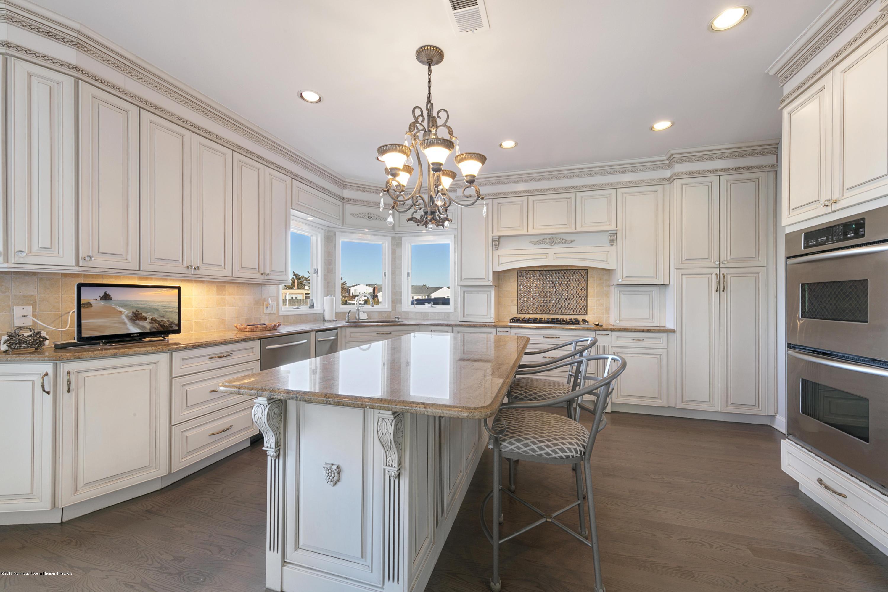 22 Gull Point Road Monmouth Beach, NJ 07750 - Photo 5 of 89 Kitchen