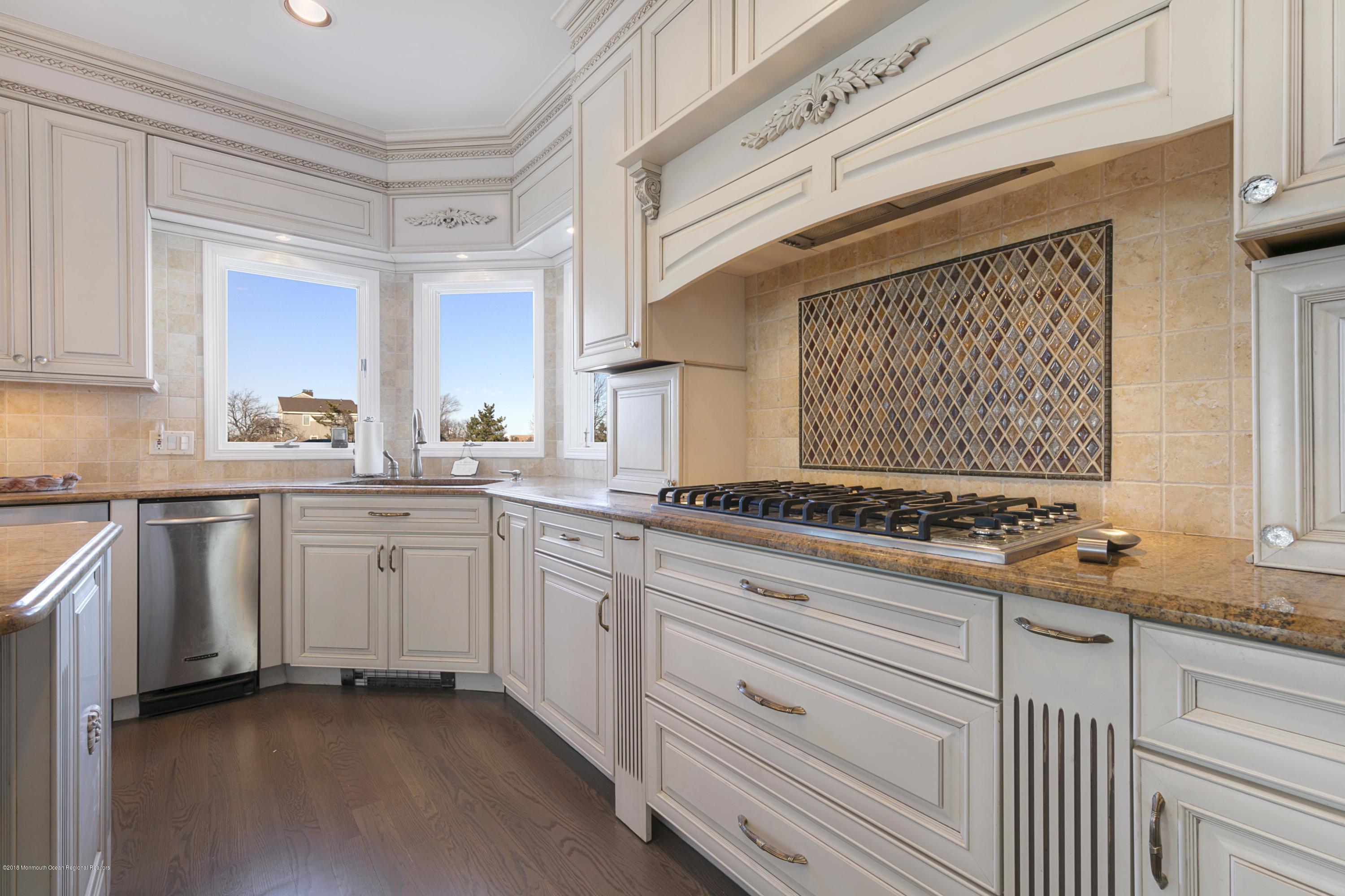 22 Gull Point Road Monmouth Beach, NJ 07750 - Photo 8 of 89 Kitchen