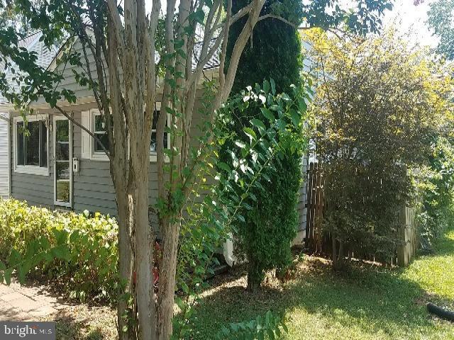 315 Upland Road Baltimore, MD 21208 - Photo 2 of 14 Exterior Side