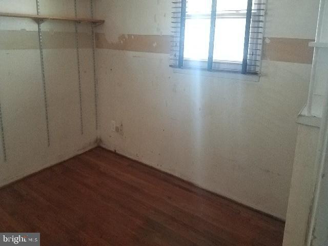 315 Upland Road Baltimore, MD 21208 - Photo 7 of 14 Bedroom