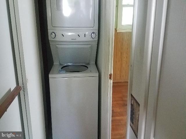315 Upland Road Baltimore, MD 21208 - Photo 8 of 14 Laundry Room