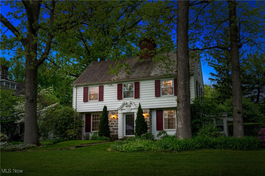 4141 Windsor Road Youngstown, OH 44512 - Photo 41 of 41 Twilight - A cozy place to call home.