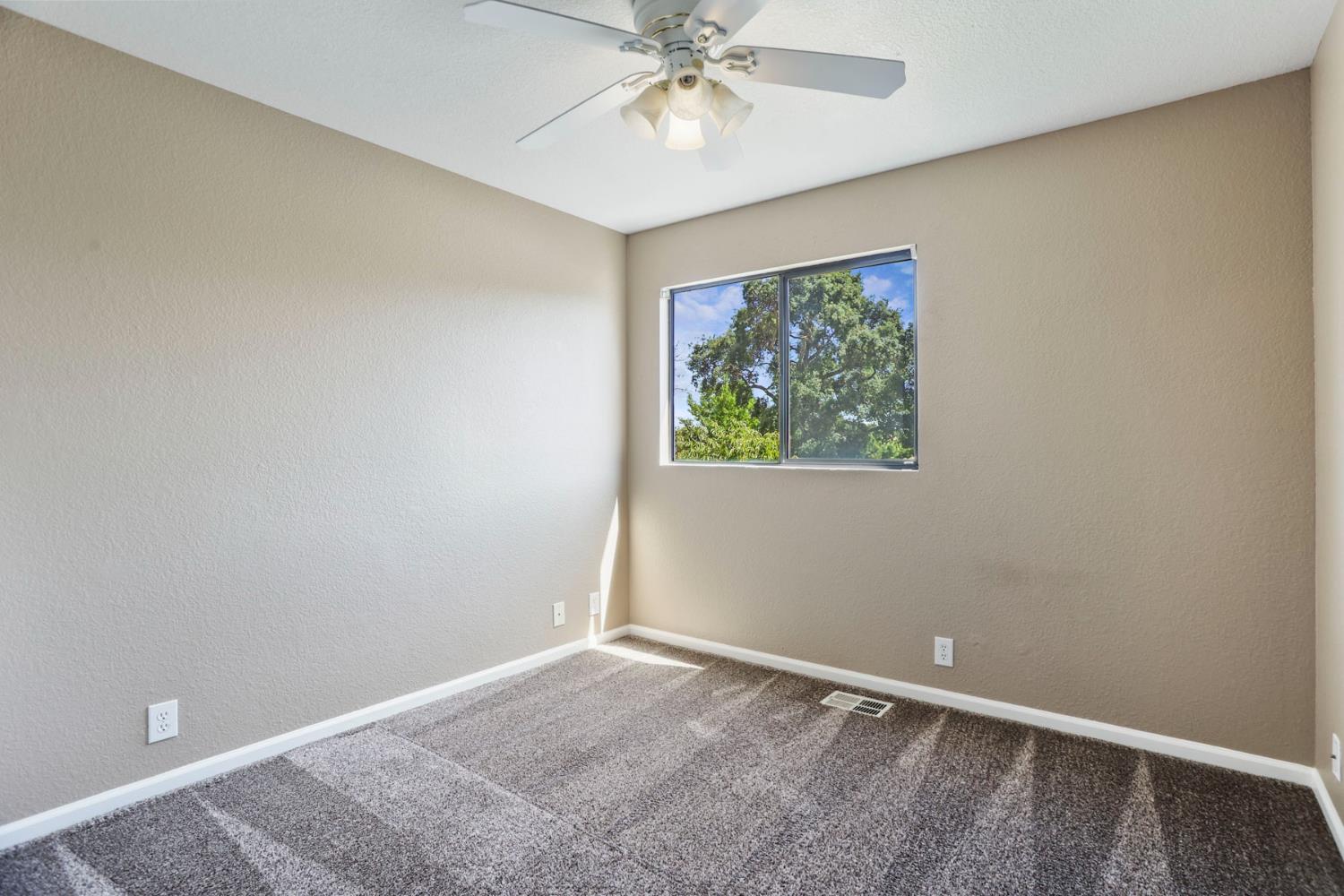 1605 Stanley Drive Ripon, CA 95366 - Photo 32 of 46