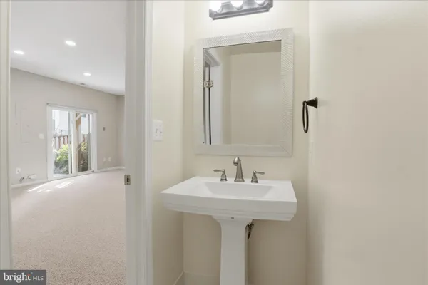 $789,000 | 12409 Casbeer Drive, Fairfax, VA 22033