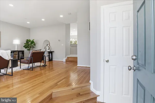 $789,000 | 12409 Casbeer Drive, Fairfax, VA 22033