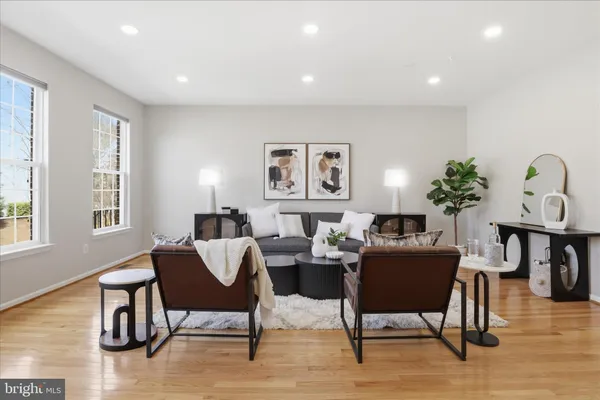 $789,000 | 12409 Casbeer Drive, Fairfax, VA 22033