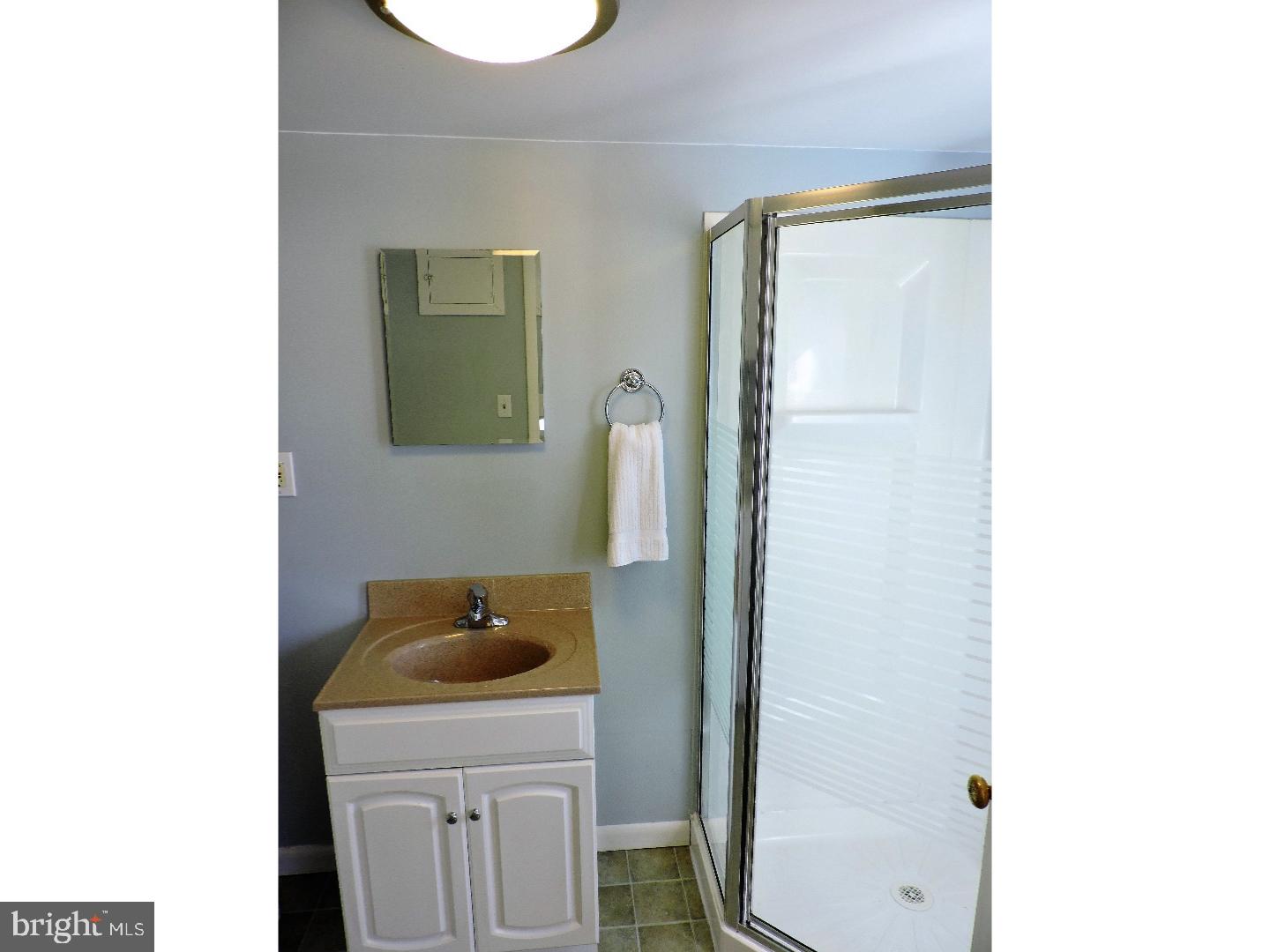 32 Linden Road Burlington, NJ 08016 - Photo 12 of 25