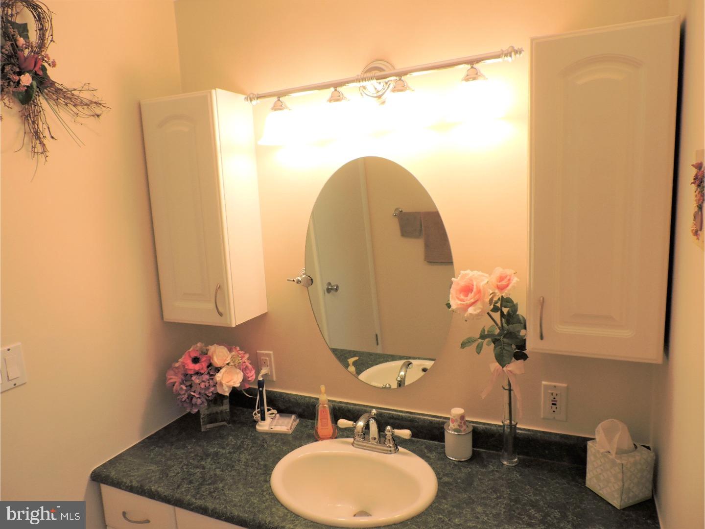 32 Linden Road Burlington, NJ 08016 - Photo 19 of 25