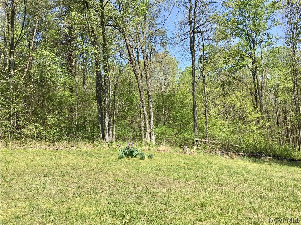 191 White Road Columbia, VA 23038 - Photo 24 of 25 Gallery Image 24