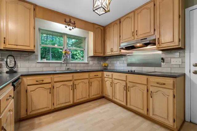 $359,900 | 4127 Zermatt Drive, Tallahassee, FL 32303