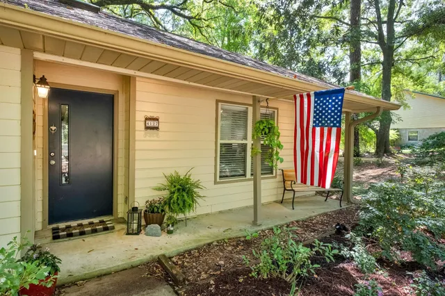 $359,900 | 4127 Zermatt Drive, Tallahassee, FL 32303