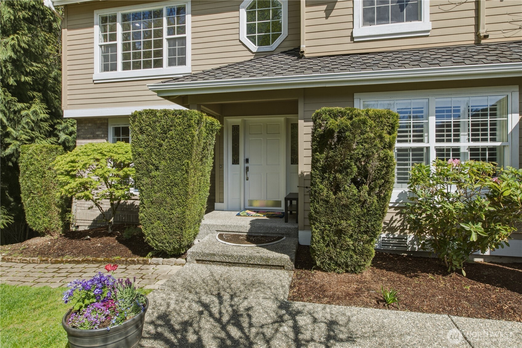 16038 Southeast 127th Place Renton, WA 98059 - Photo 5 of 39