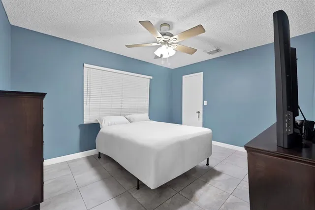 $780,000 | 8622 Northwest 49th Drive, Coral Springs, FL 33067