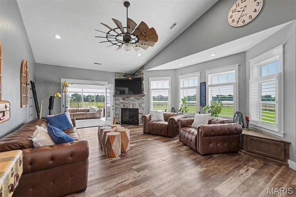 219 Fieth Road Troy, MO 63379 - Photo 41 of 89 Gallery Image 41
