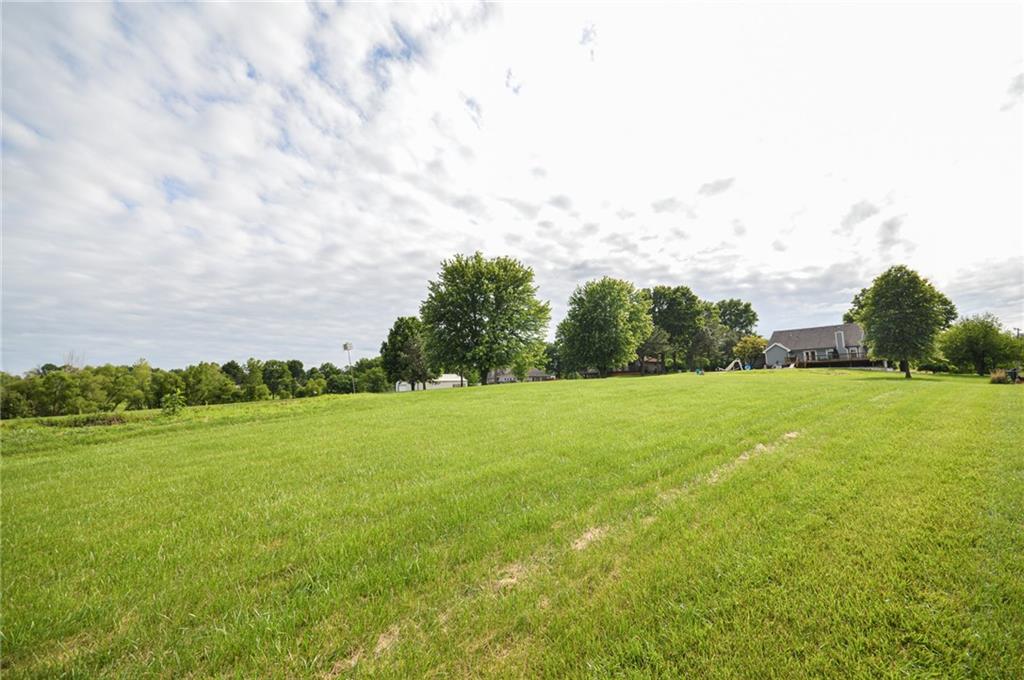 3711 South Rust Road Grain Valley, MO 64029 - Photo 17 of 57
