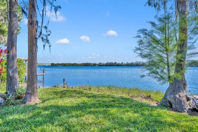 $1,300,000 | 7420 Lake Willis Drive, Orlando, FL 32821