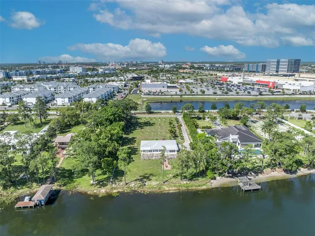 $1,300,000 | 7420 Lake Willis Drive, Orlando, FL 32821