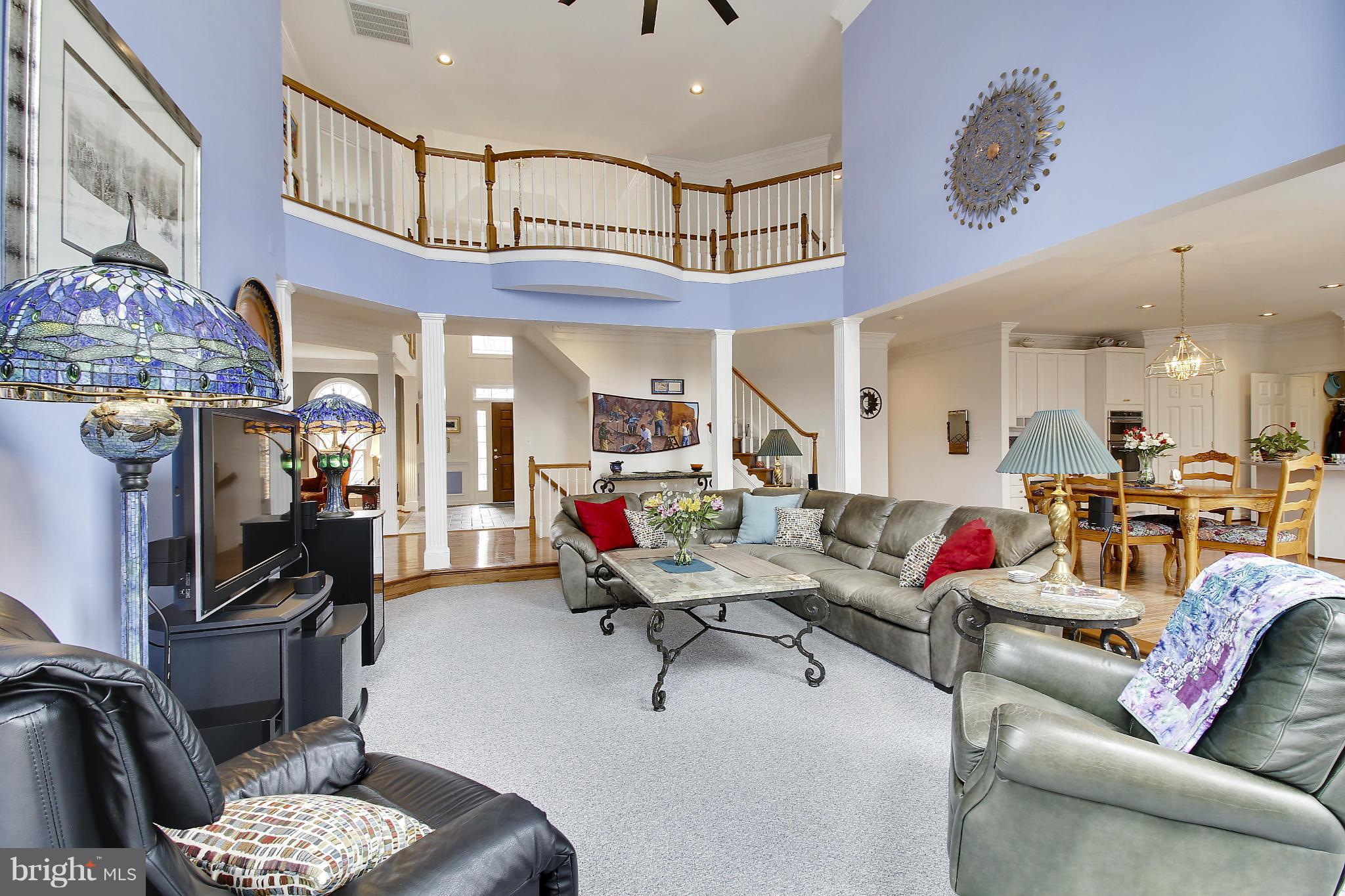25119 Vista Ridge Road Laytonsville, MD 20882 - Photo 8 of 28 Family Room
