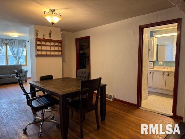 417 West 2nd Street Geneseo, IL 61254 - Photo 8 of 25 Gallery Image 8