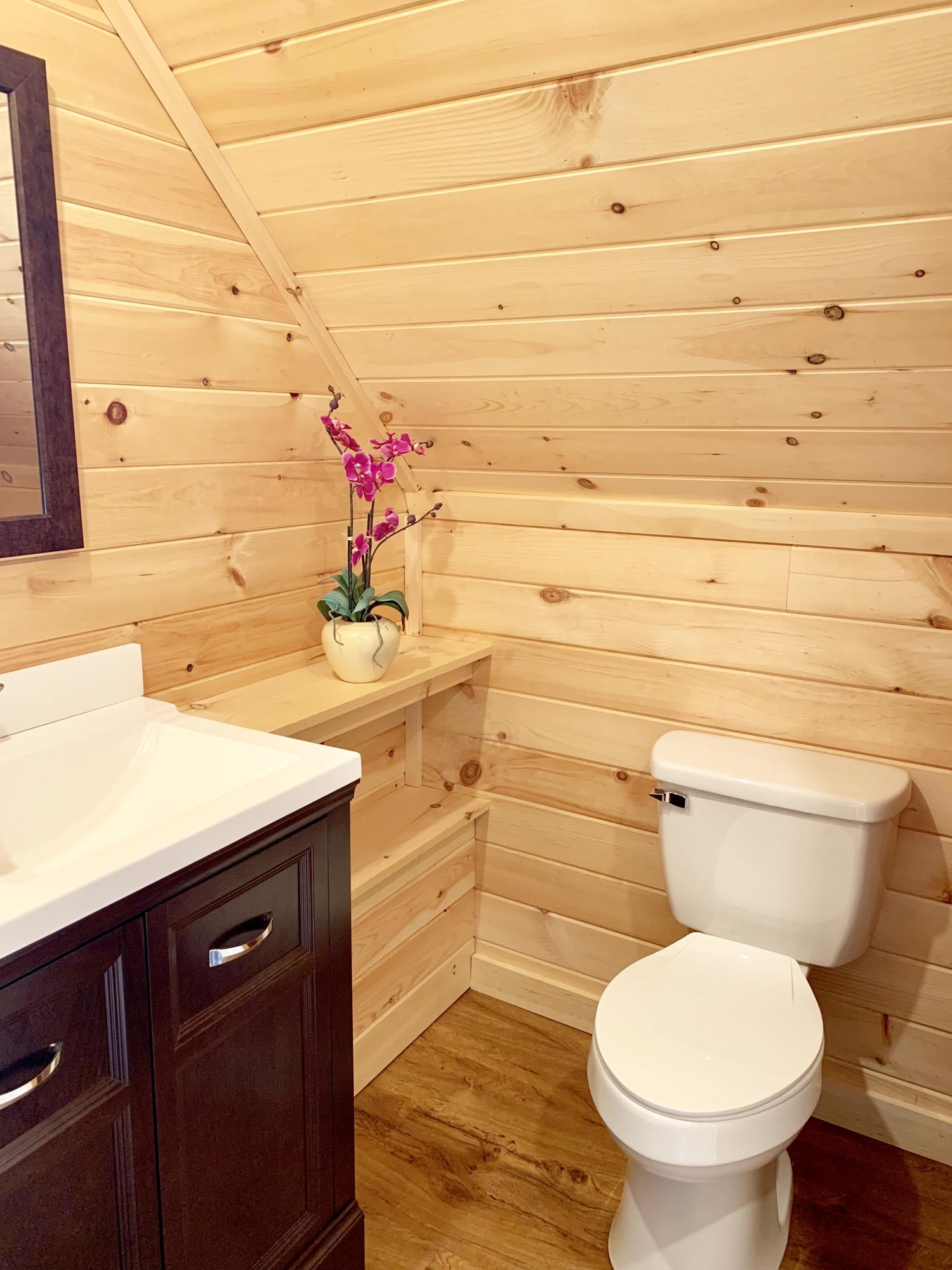 217 Green Valley Road Stockton Springs, ME 04981 - Photo 18 of 30 Second Floor bath