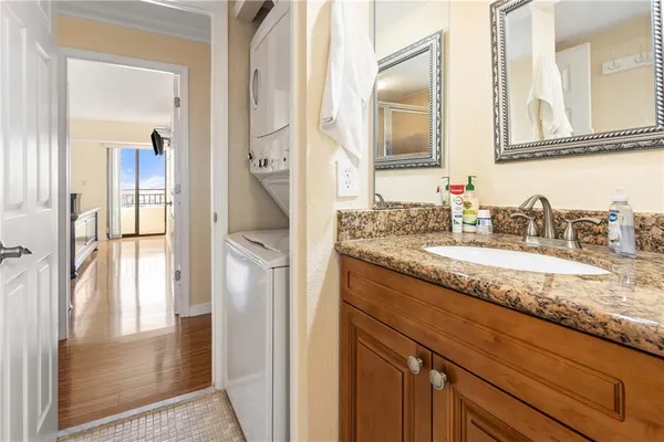 $2,700 | 830 South Gulfview Boulevard, Unit 501, Clearwater, FL 33767