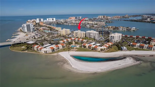 $2,700 | 830 South Gulfview Boulevard, Unit 501, Clearwater, FL 33767