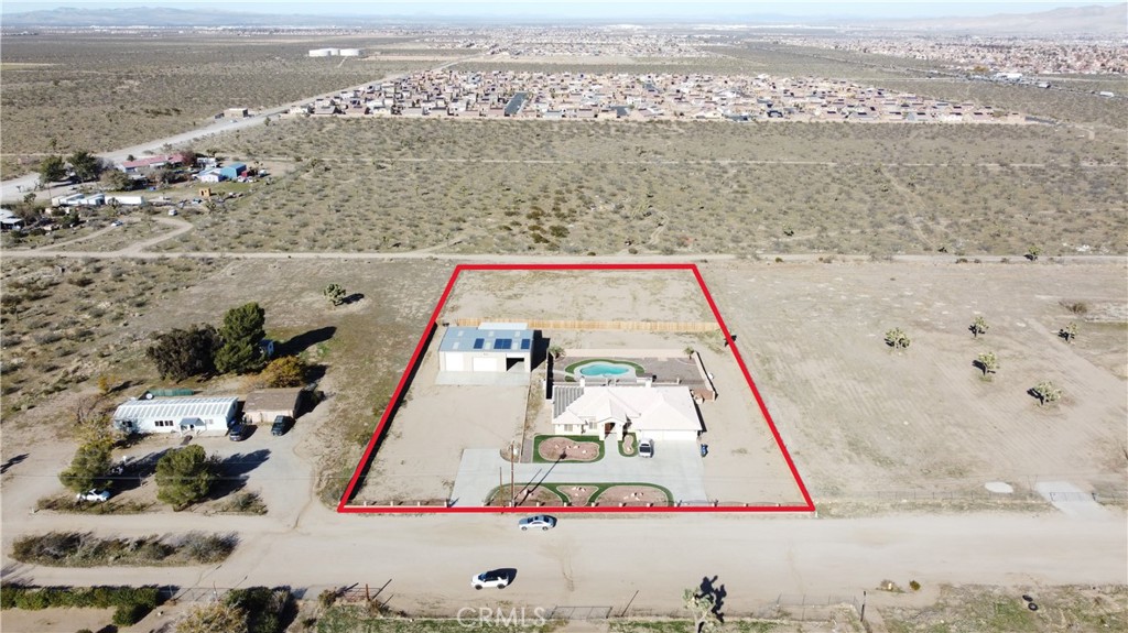 11830 Joshua Dell Road Victorville, CA 92392 - Photo 3 of 48 a view of a terrace