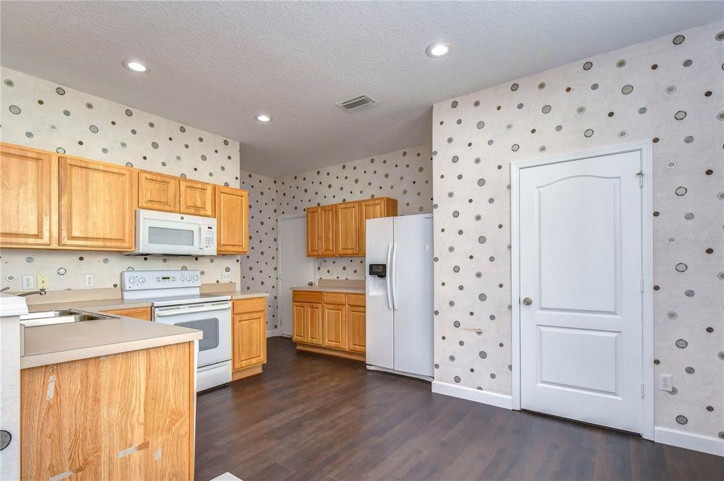 4744 Pond Ridge Drive, Unit 1 Riverview, FL 33578 - Photo 4 of 27