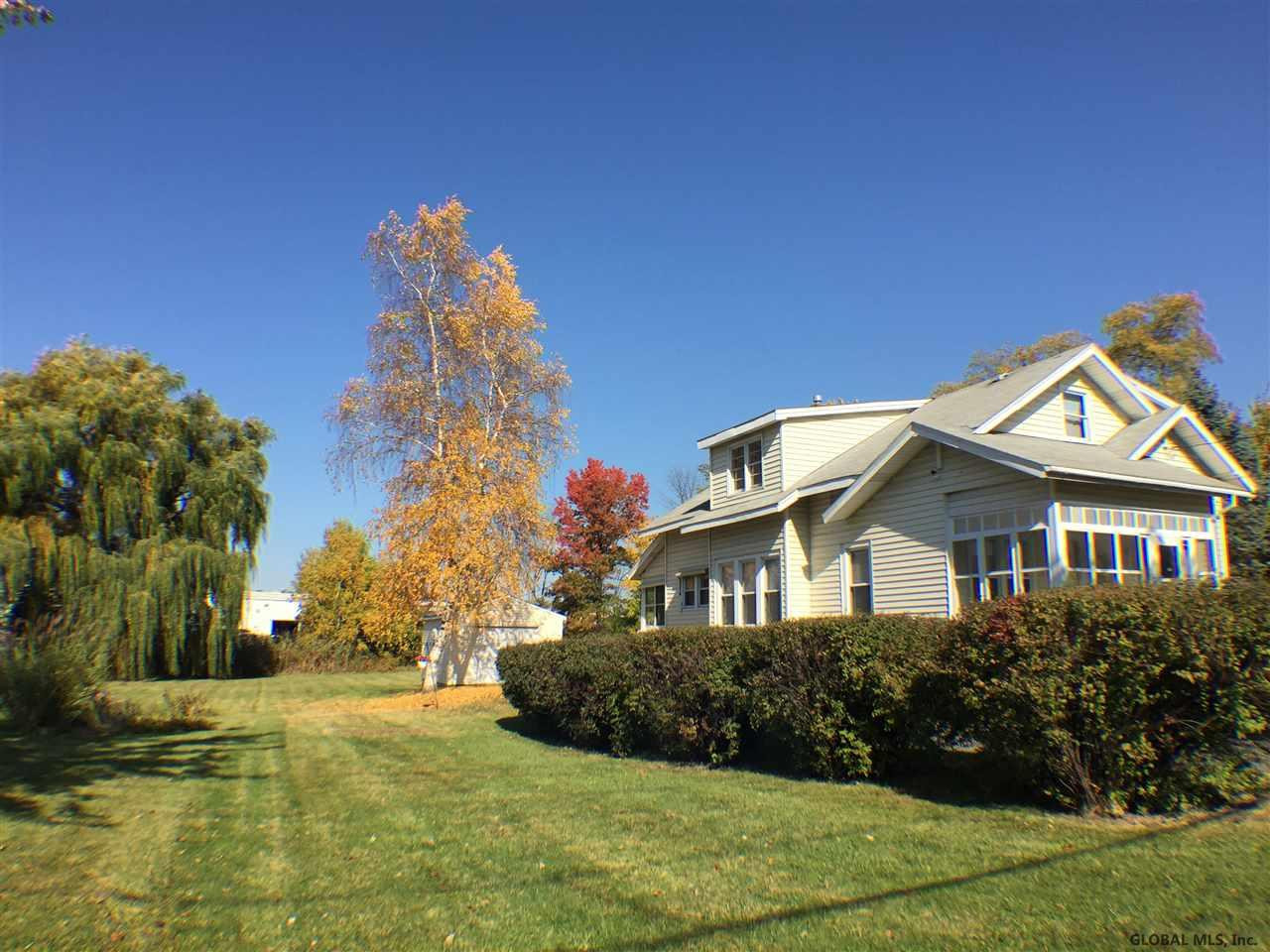 33 Central Taurus Road Schenectady, NY 12304 - Photo 23 of 25 Mature trees abound