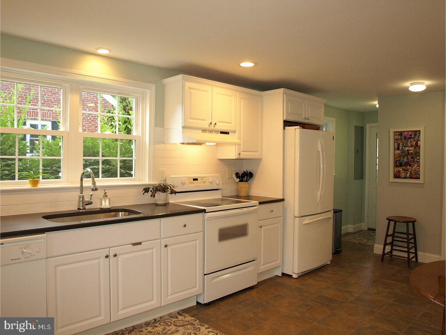 1217 Lower State Road North Wales, PA 19454 - Photo 4 of 22