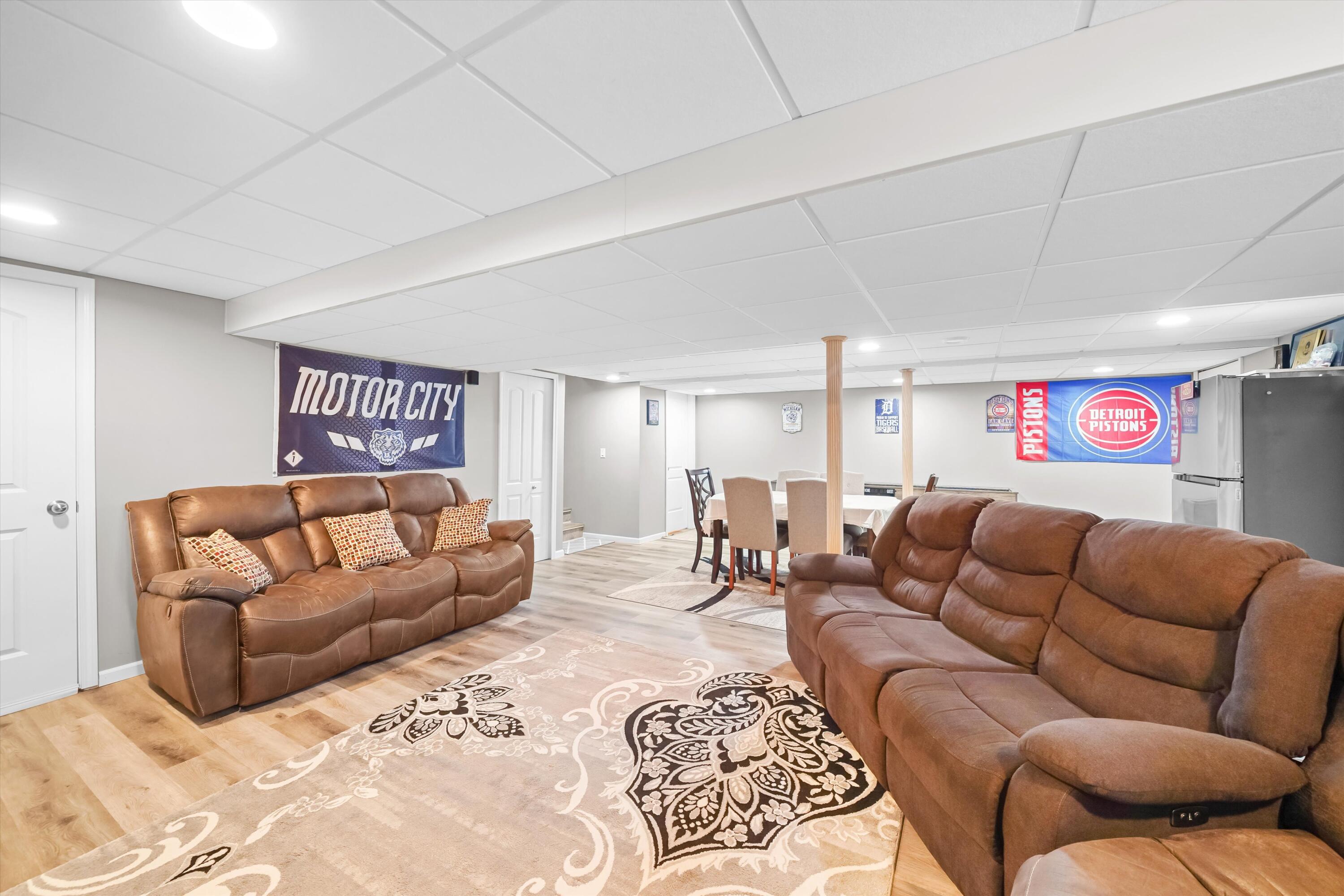 4132 Stone Post Road Newport, MI 48166 - Photo 39 of 45 47-DSC03107