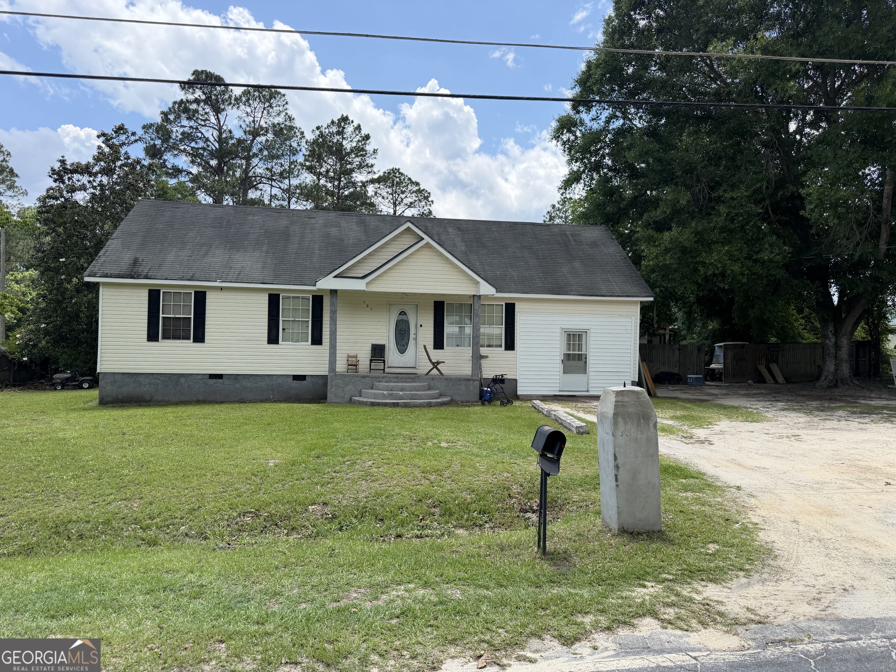 131 Rainbow Ridge Swainsboro, GA 30401 - Photo 1 of 1
