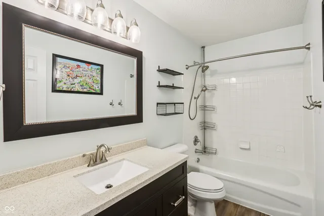 $359,900 | 15208 Porchester Drive, Noblesville, IN 46062