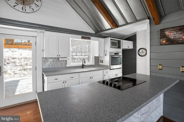 $450,000 | 3658 Pattons Mill Lane, Galax, VA 24333