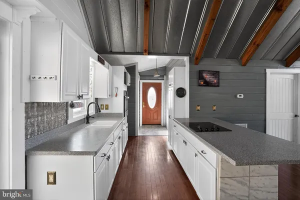 $450,000 | 3658 Pattons Mill Lane, Galax, VA 24333