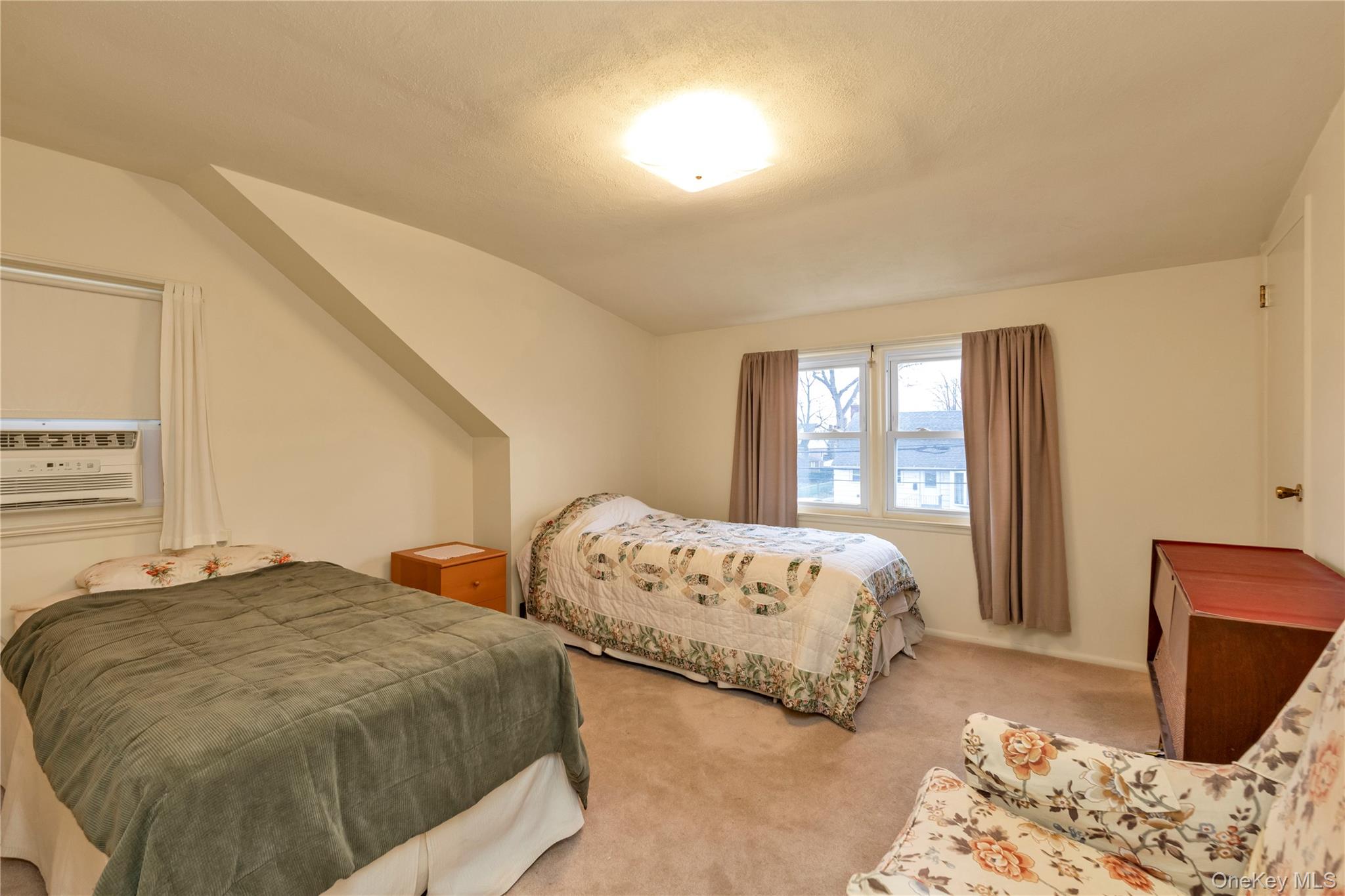 133 Judith Lane Valley Stream, NY 11580 - Photo 12 of 18