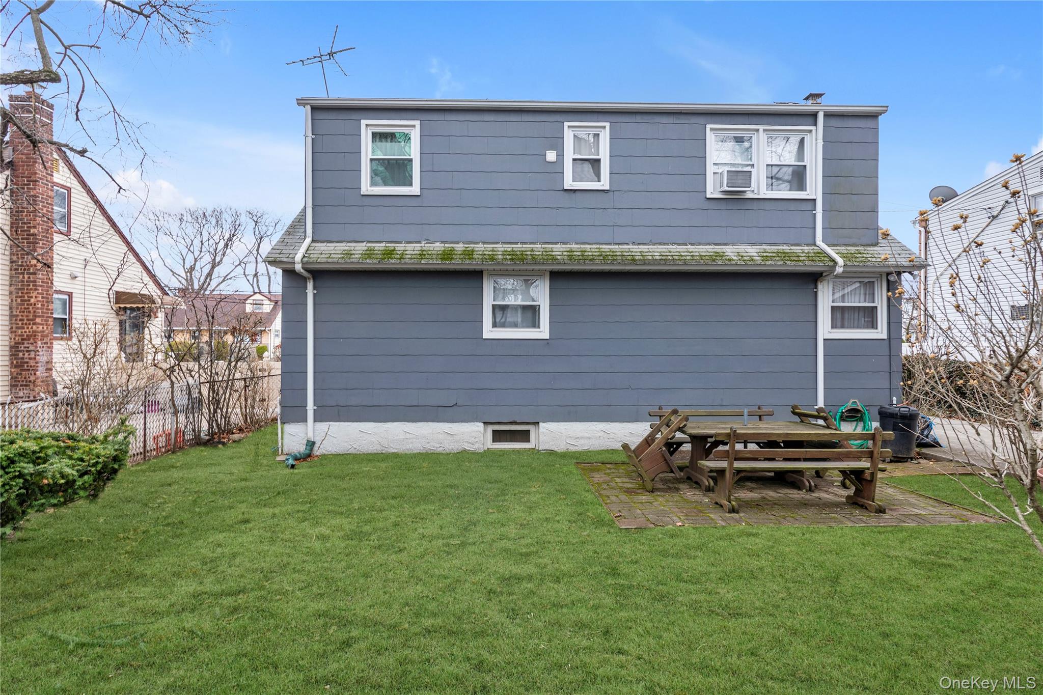 133 Judith Lane Valley Stream, NY 11580 - Photo 15 of 18