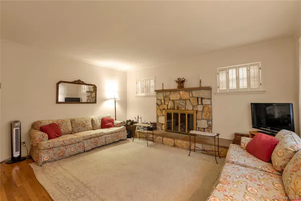 $749,000 | 133 Judith Lane, Valley Stream, NY 11580