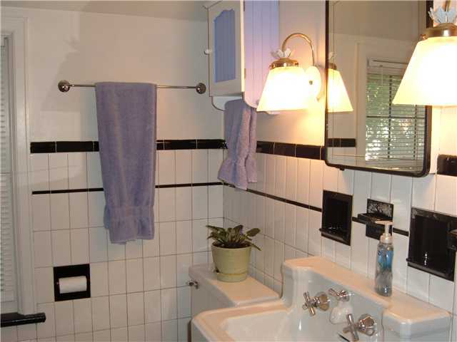 1004 Vernon Road Bexley, OH 43209 - Photo 13 of 18