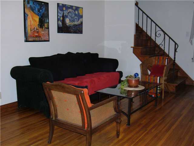 1004 Vernon Road Bexley, OH 43209 - Photo 4 of 18
