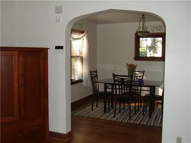 1004 Vernon Road Bexley, OH 43209 - Photo 5 of 18