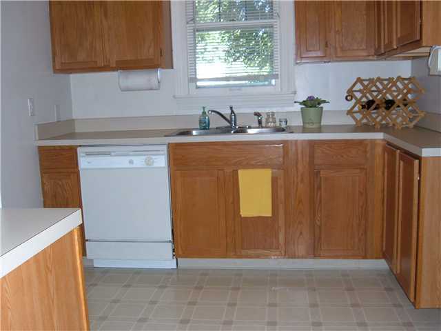 1004 Vernon Road Bexley, OH 43209 - Photo 8 of 18