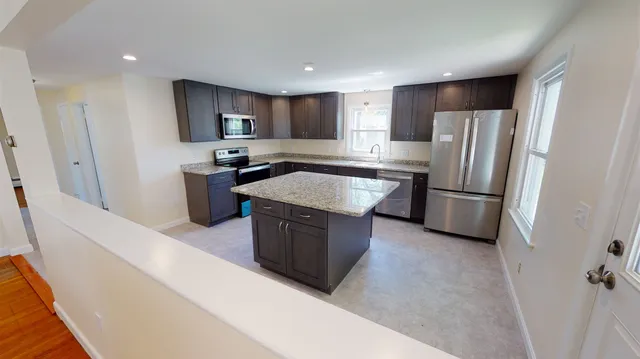 $2,850 | 30 Paul Avenue, Nashua, NH 03060