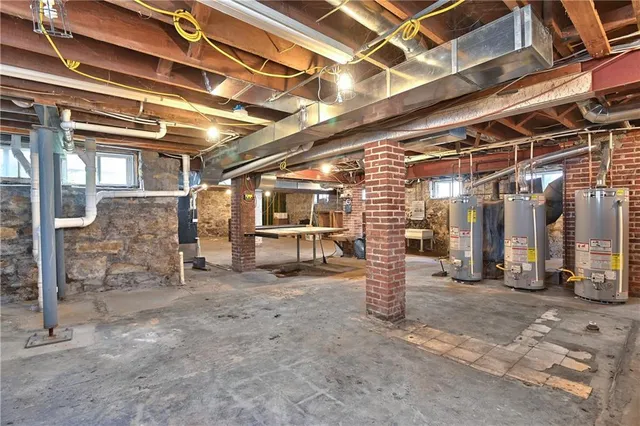 $630,000 | 5707 The Paseo, Kansas City, MO 64110