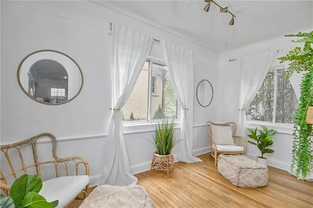 $630,000 | 5707 The Paseo, Kansas City, MO 64110