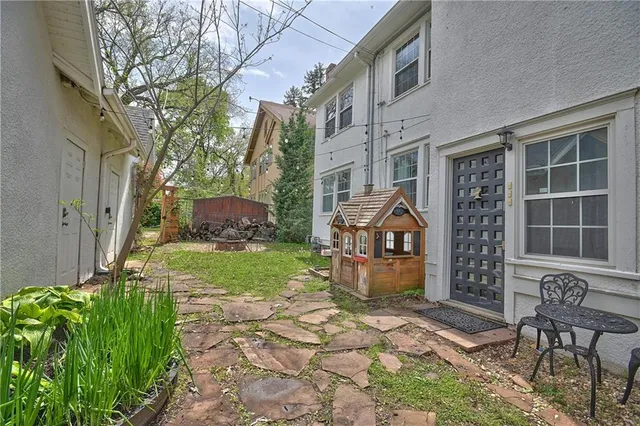 $630,000 | 5707 The Paseo, Kansas City, MO 64110